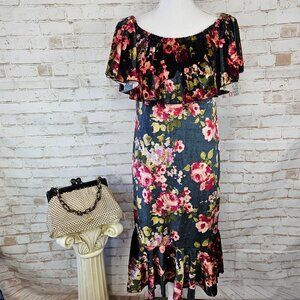 NWT LuLaRoe Size S Black Velvet Floral Roses Print Cici Dress Ruffle Mermaid Hem